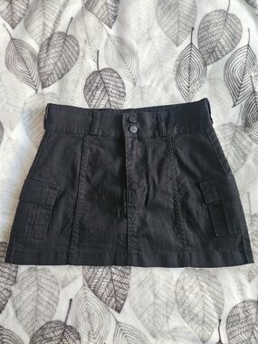 Black Cargo Mini Korean Skort (skirt w shorts)